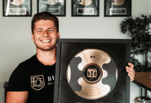 justin-woll’s-inspiring-journey:-from-middle-class-kid-to-$15-million-e-commerce-success